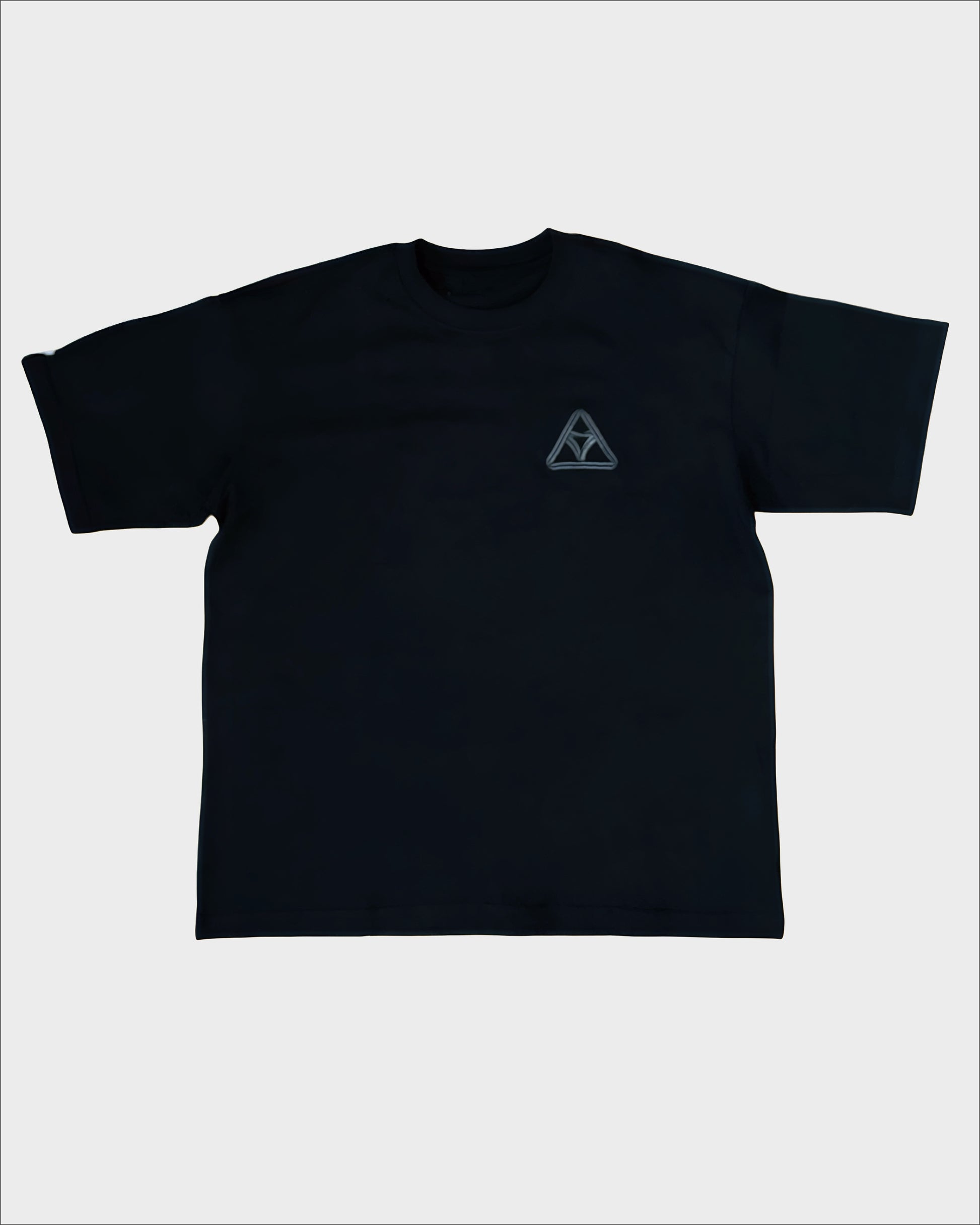 ESSENTIALS TEE - KluelezzKlubHouse
