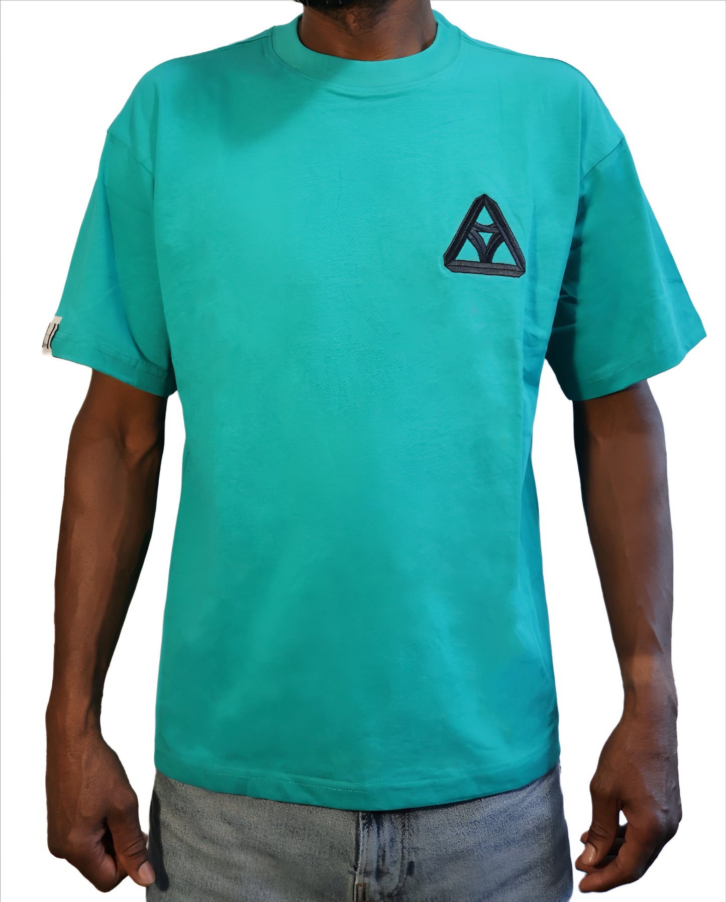ESSENTIALS TEE - KluelezzKlubHouse