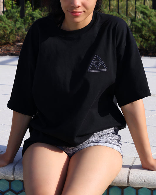 ESSENTIALS TEE - KluelezzKlubHouse